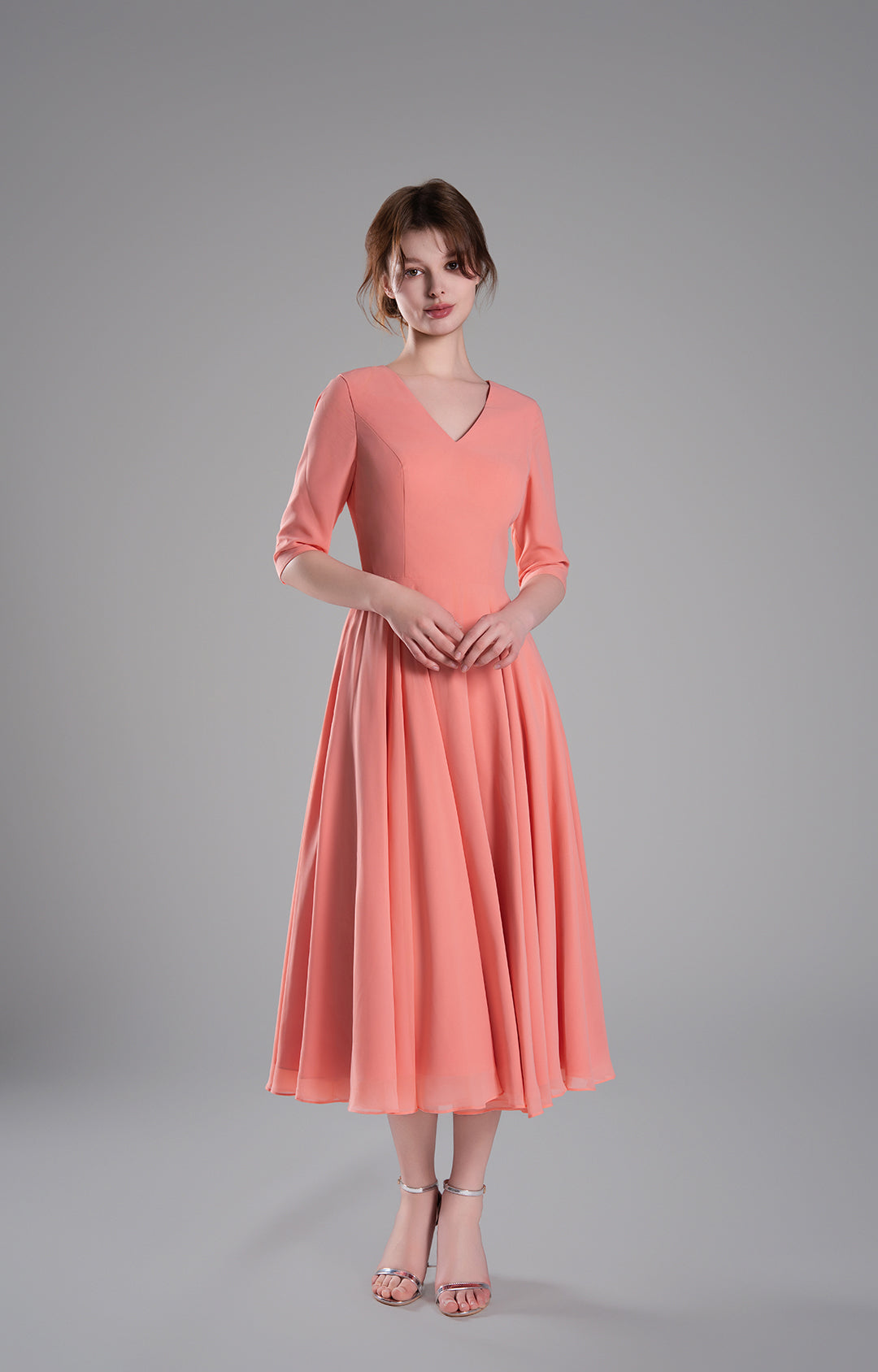 Elegant Chiffon Midi Dress with 3/4 Sleeves