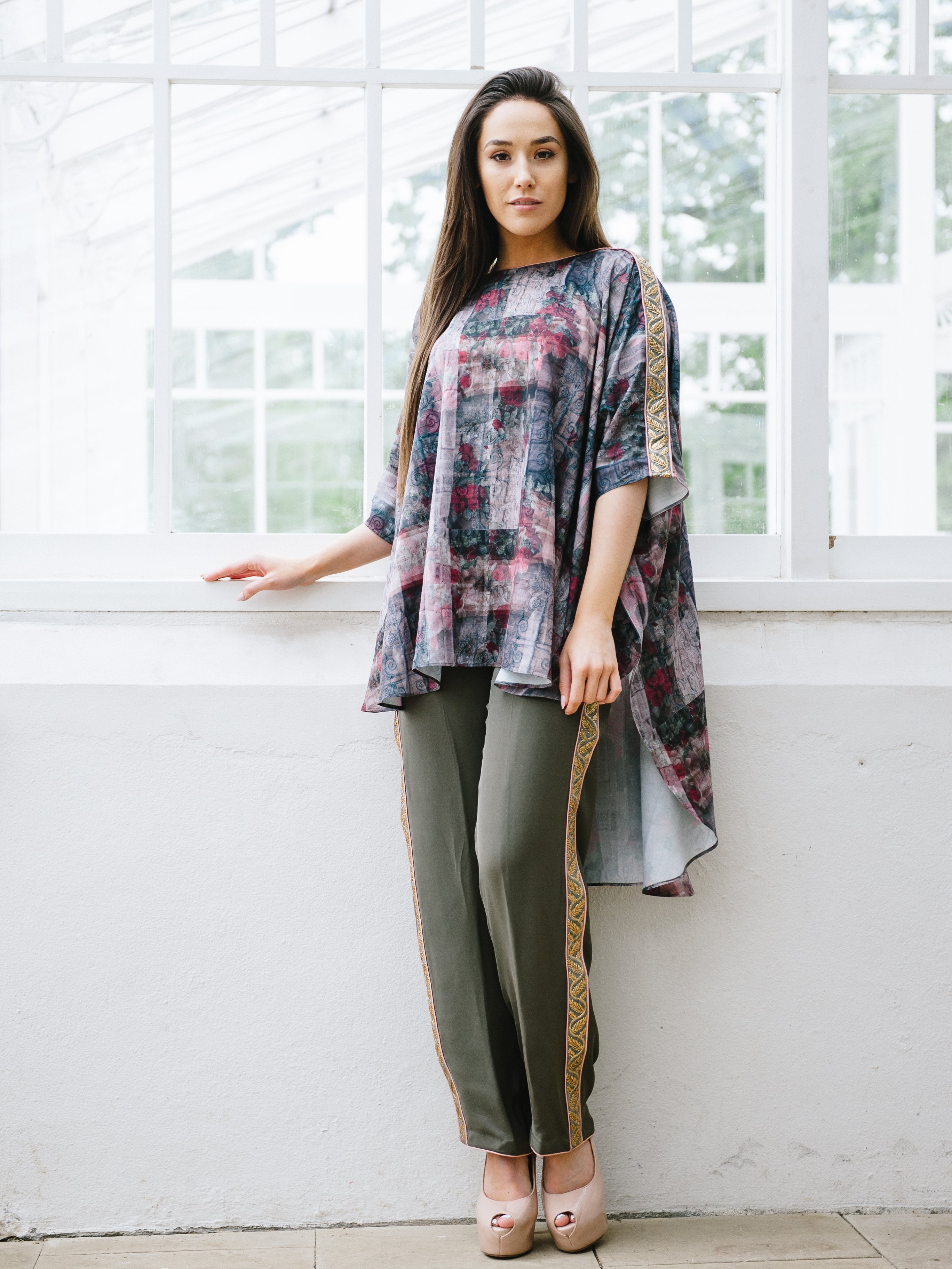 Overlap Printed Silk Collar Top & Crape Piped Pants for Summer - Free Size Cape - Plus Size Summer  Cape & Pants