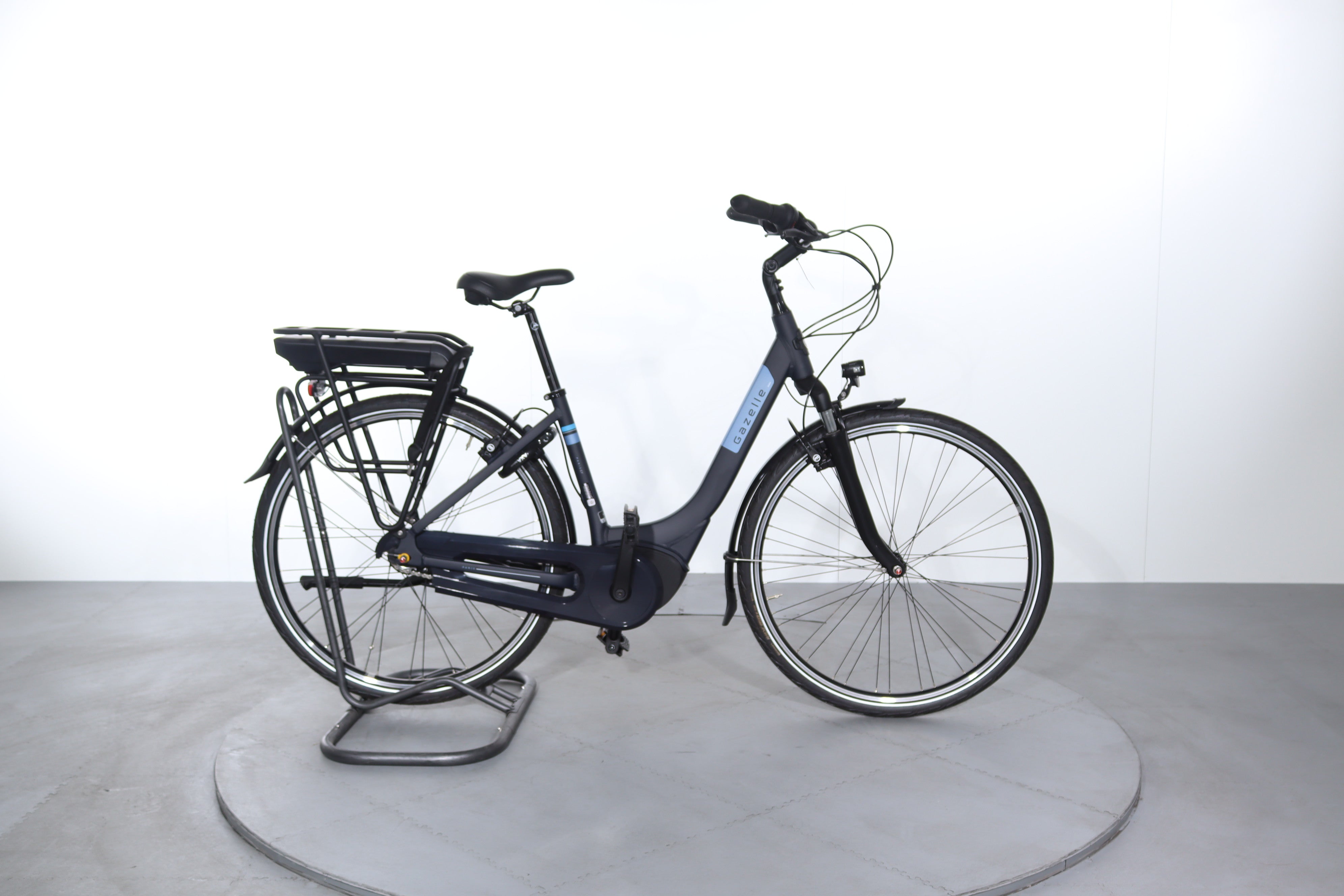 Gazelle Paris C7 #1 global