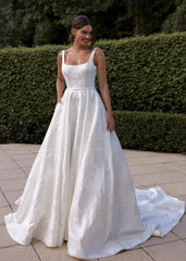 Mahogany Wedding Dresses