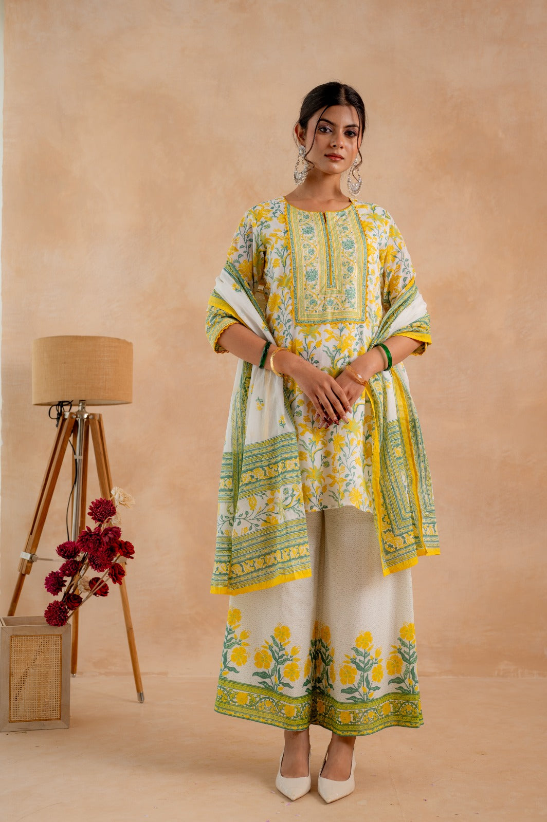 Yellow & Green Printed Pure Cotton Floral Ethnic 3-Piece Suit Set for Women