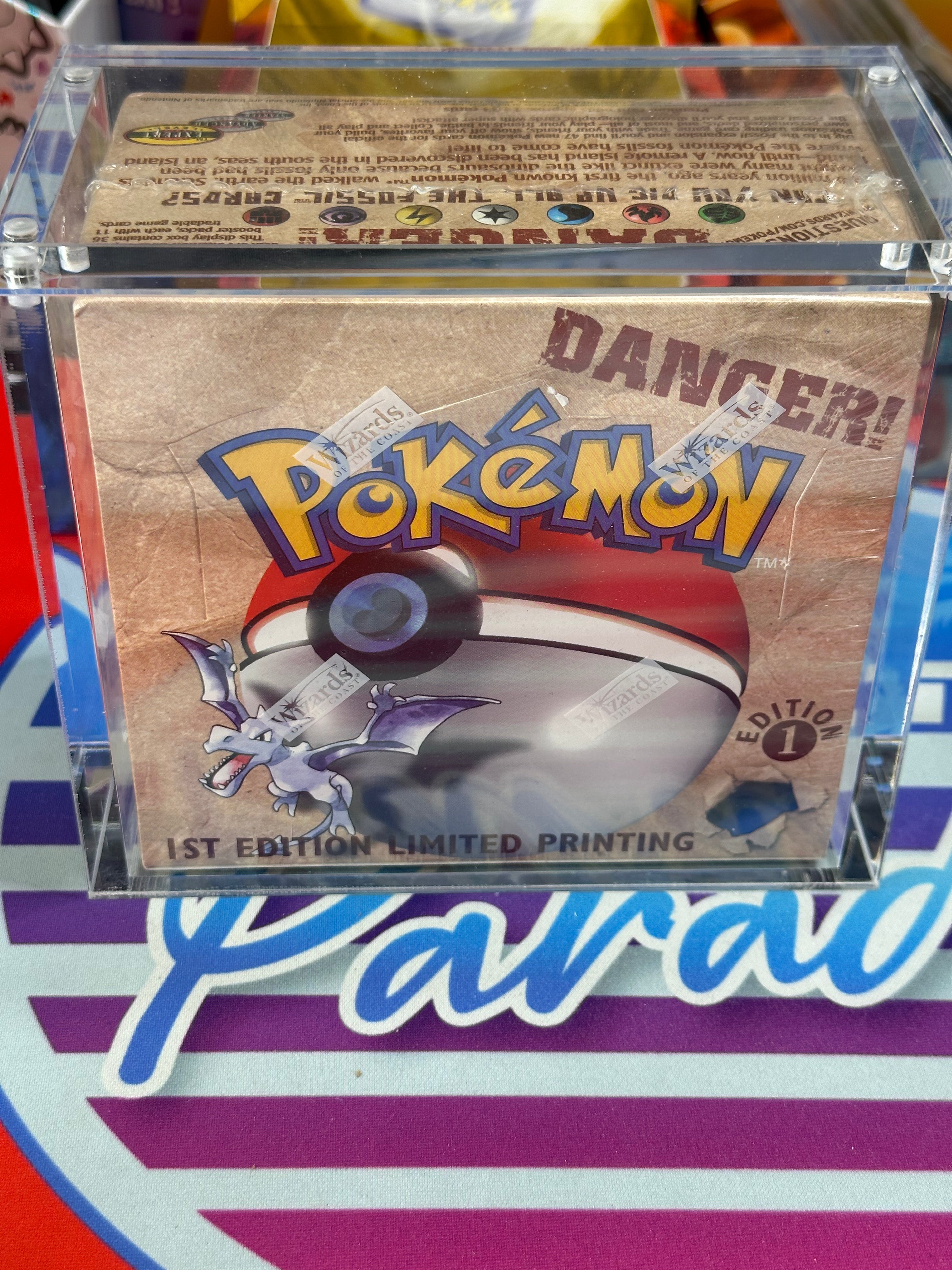 1st Edition Fossil Booster Pack (Box Fresh)