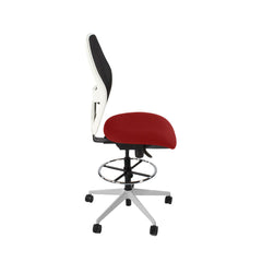 <tc>Ahrend</tc>: Chaise de dessinateur type 160 sans accoudoirs en tissu rouge - Base blanche - Reconditionnée