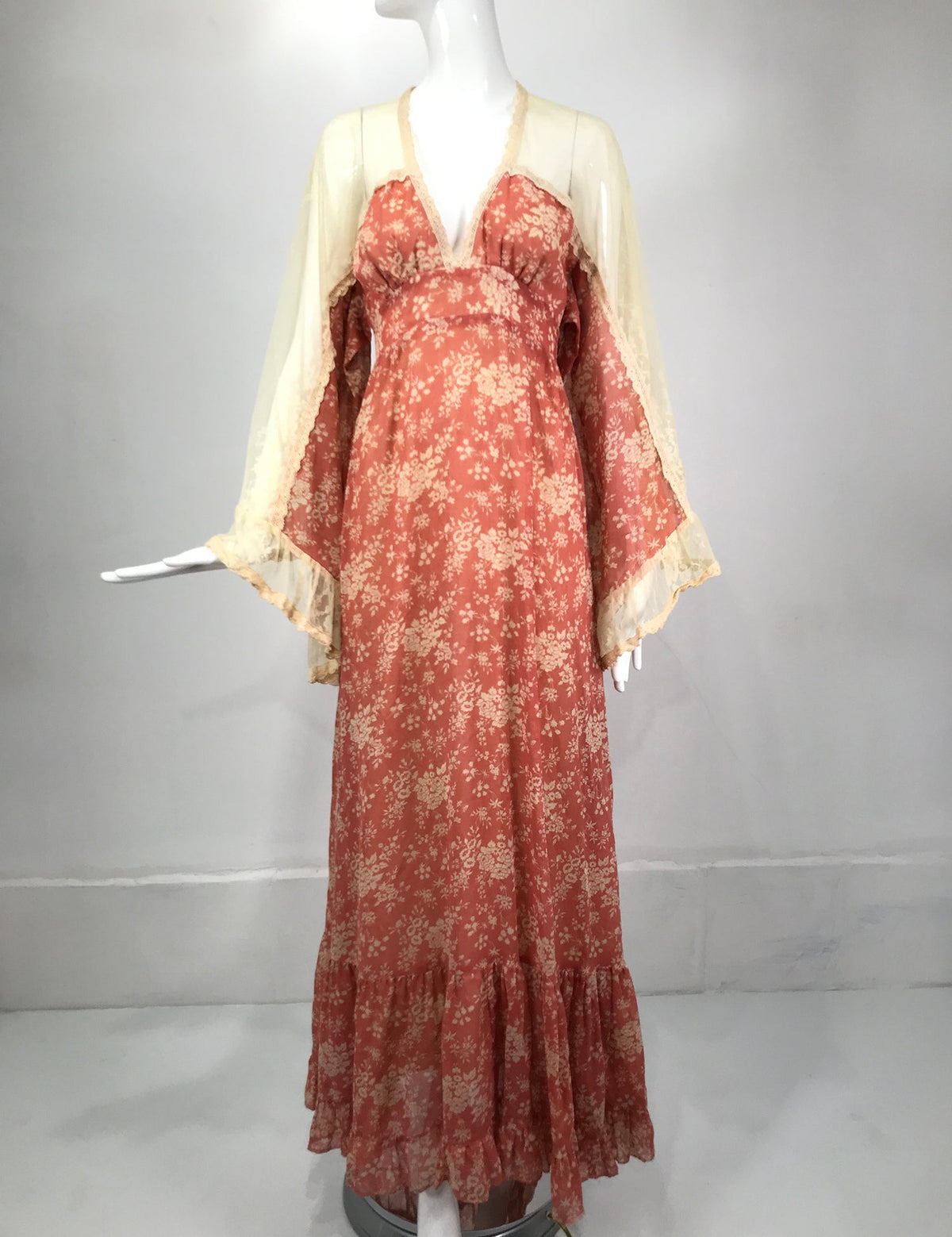 GunneSax By Jessica Tulle Shoulder Angel Sleeve Calico Prairie Dress 1969
