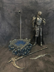 DARK CROWN TOYS 1/6 SOUL HUNTER FIGURE