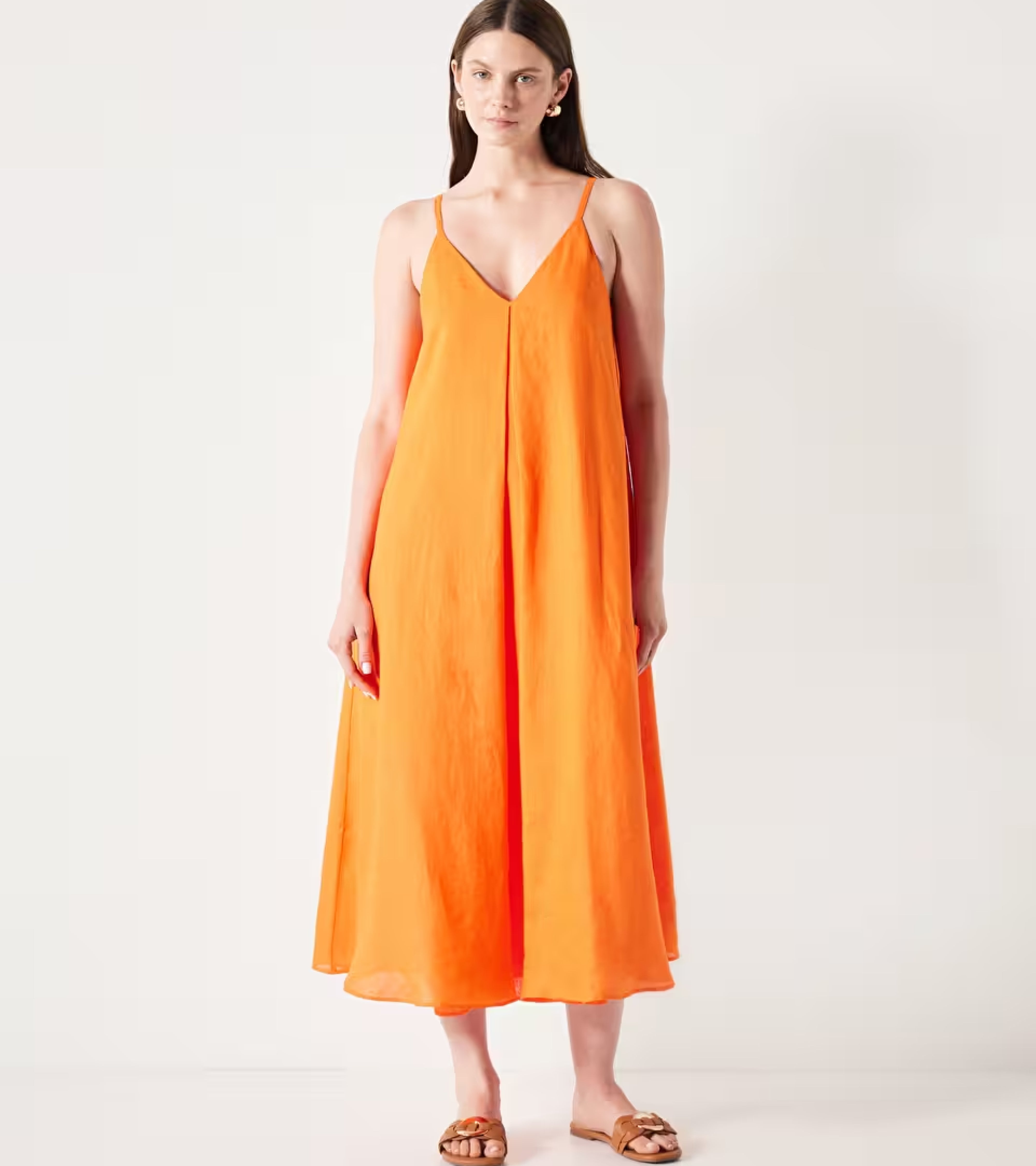 Comfortable cut linen dress