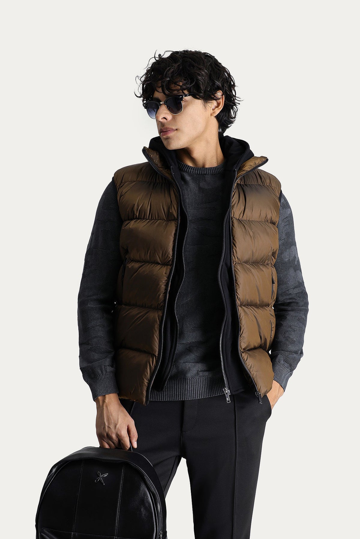 Orta Haki Slim Fit Dar Kesim Kapü?onlu ?i?me Yelek-Ki??l?