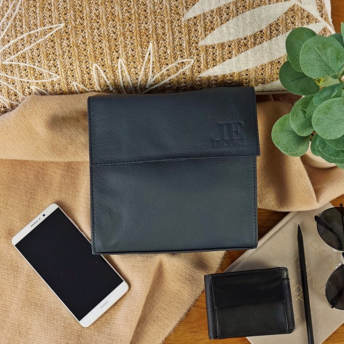 kleine Schultertasche Umhängetasche Damentasche Leder navy LE3082
