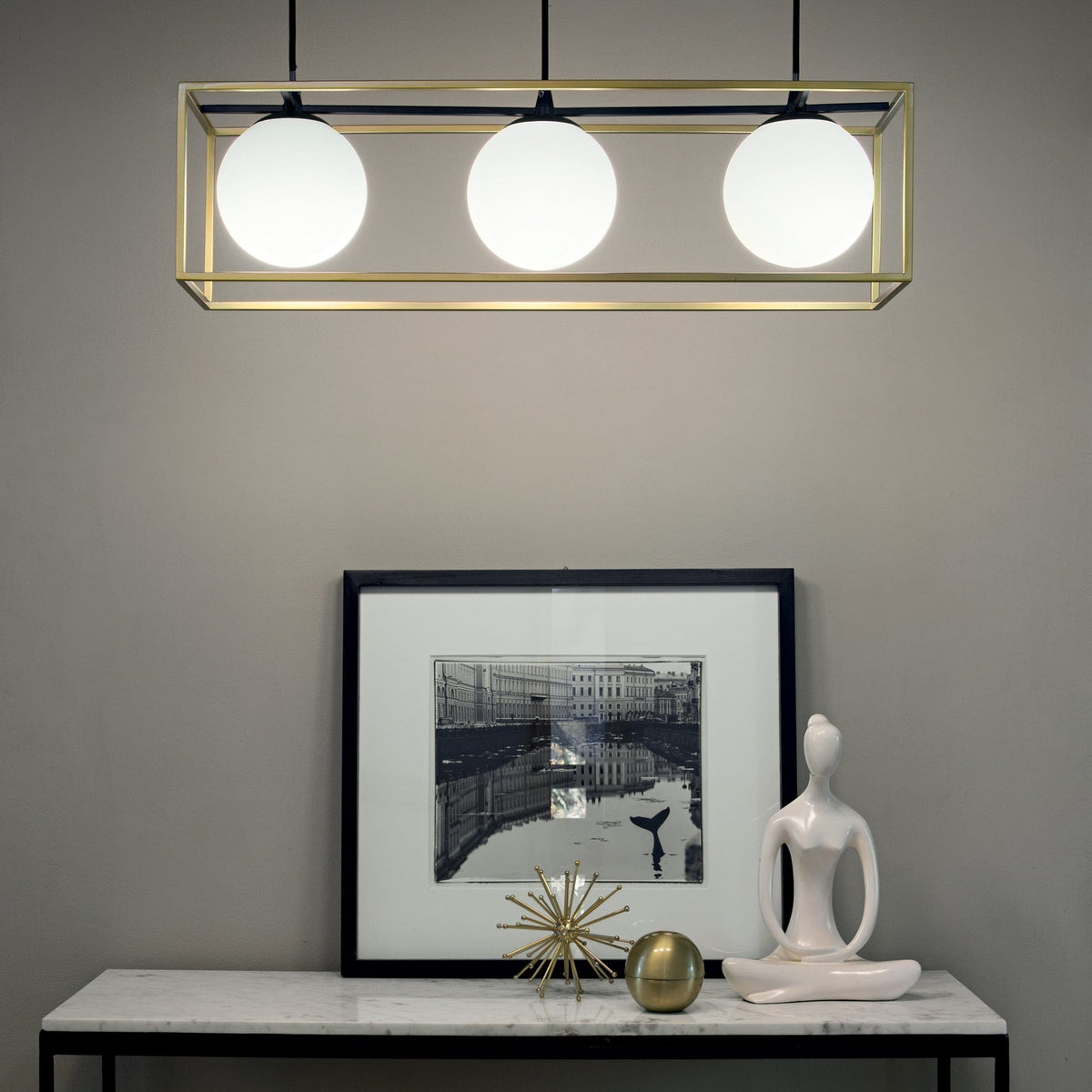 Luminaire Doré Suspension Boules Déco