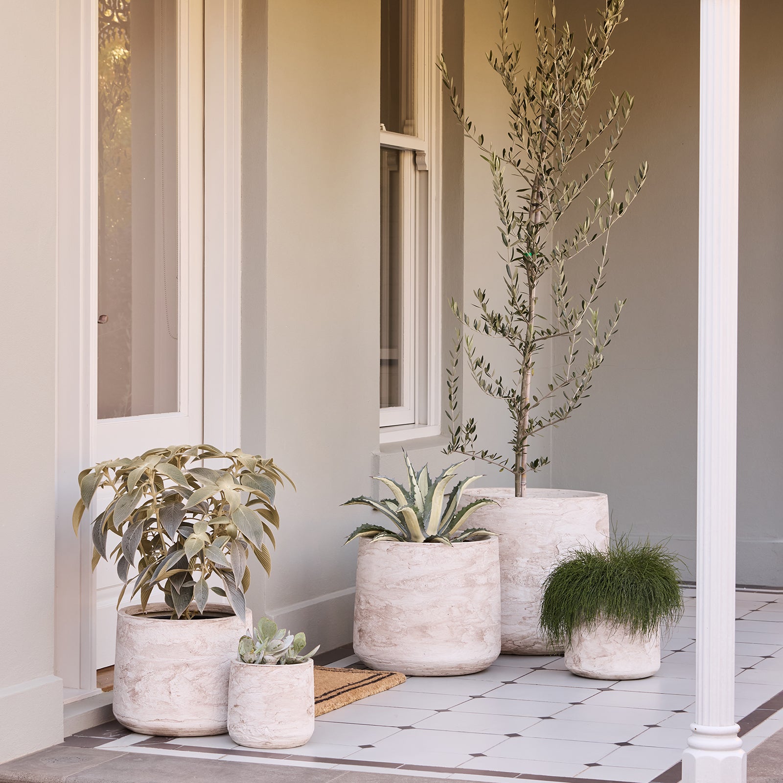 Modstone Cylinder Pot