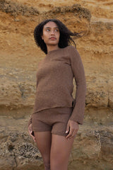 Mae is wearing M/L. Bust 89cm (35”), Waist 66cm (25.9”), Hips 103cm (40.5”), Height 175cm (5.7”) | Size M/L