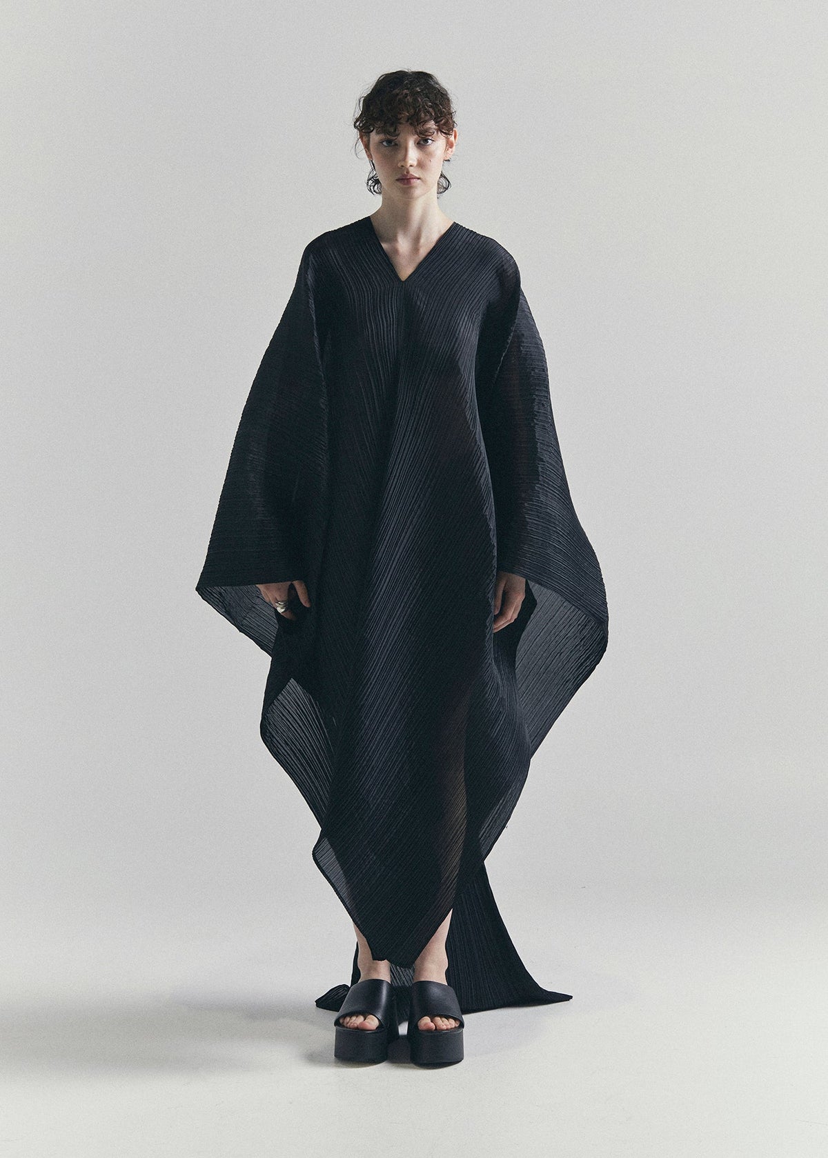 RECIETY - PLEATS PLEASE ISSEY MIYAKE LONG DRESS - BLACK