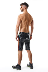 Herren Lack-Shorts mit Regenbogen-Akzent und Taschen | Regnes Fetish Planet