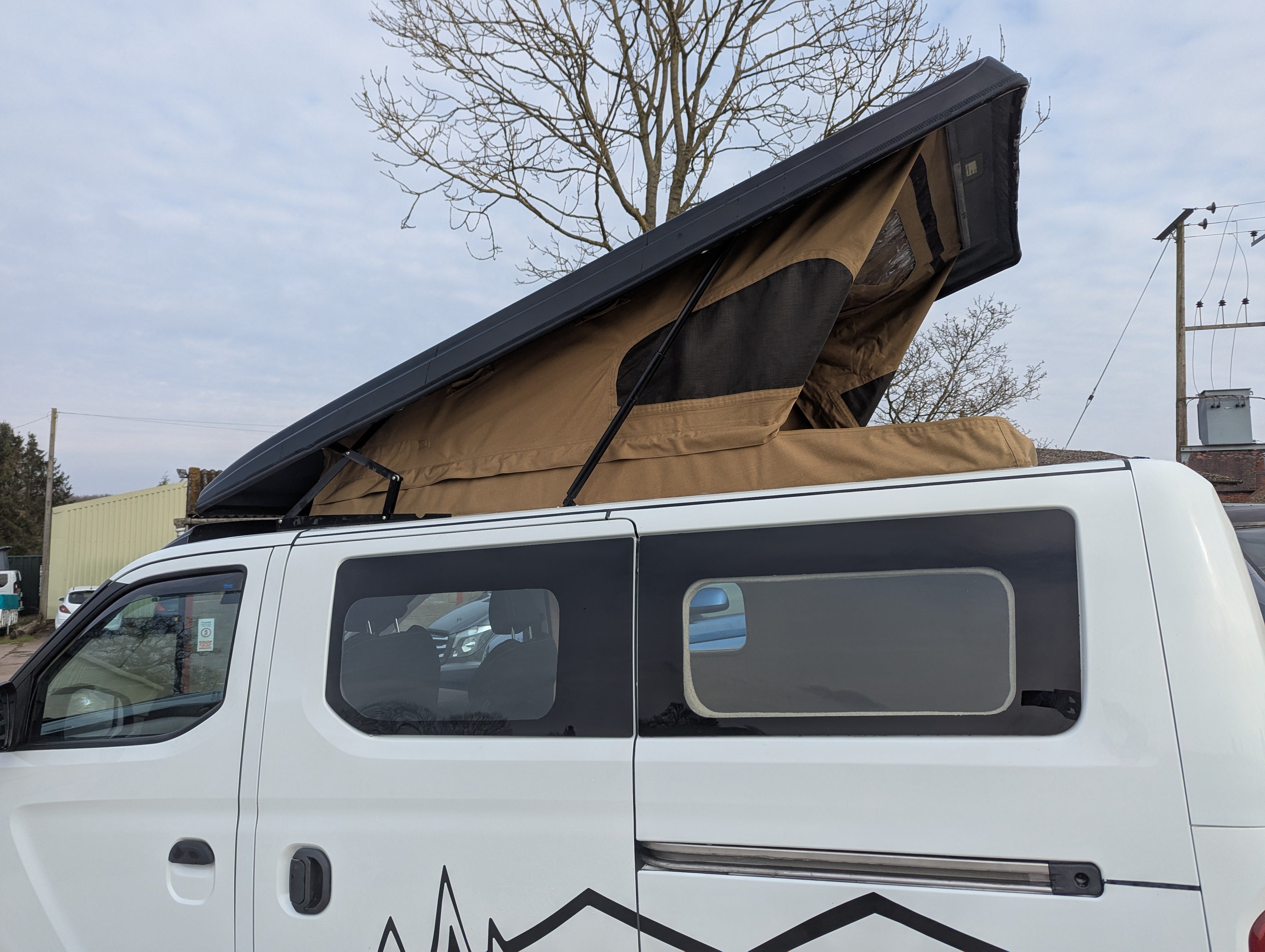 Enhance Your Maxus eDeliver 3 eD3 with Campervan Windows and Luxury Carpet Lining for a Cosier, Quieter and Smarter Space