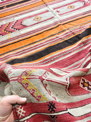 5x7 Sivas Kilim Anatolian Vintage Turkish Rugs for living room bedroom kitchen dining. Handmade Flatweave shop San Francisco Berkeley. Buy Rugs Online free shipping to Canada Toronto California.