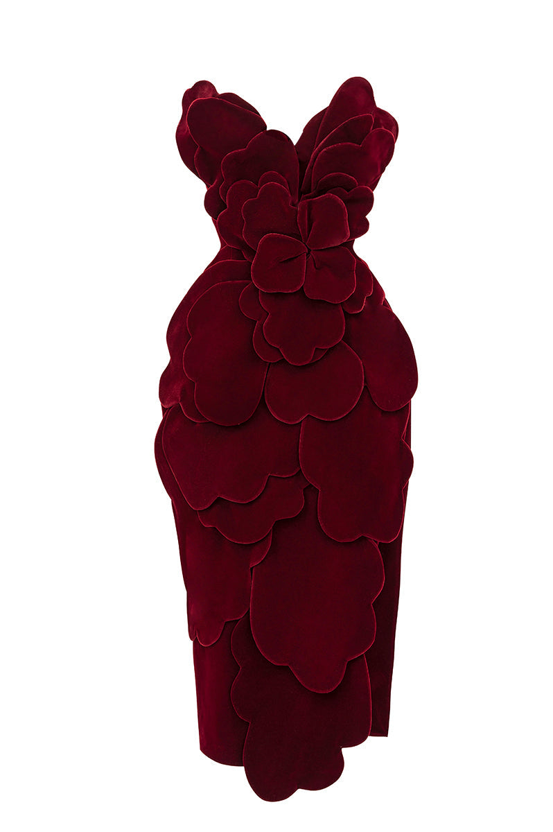 Red velvet V-neck strapless midi dress by Happy Clothing with a fitted silhouette and elegant petal detail.
