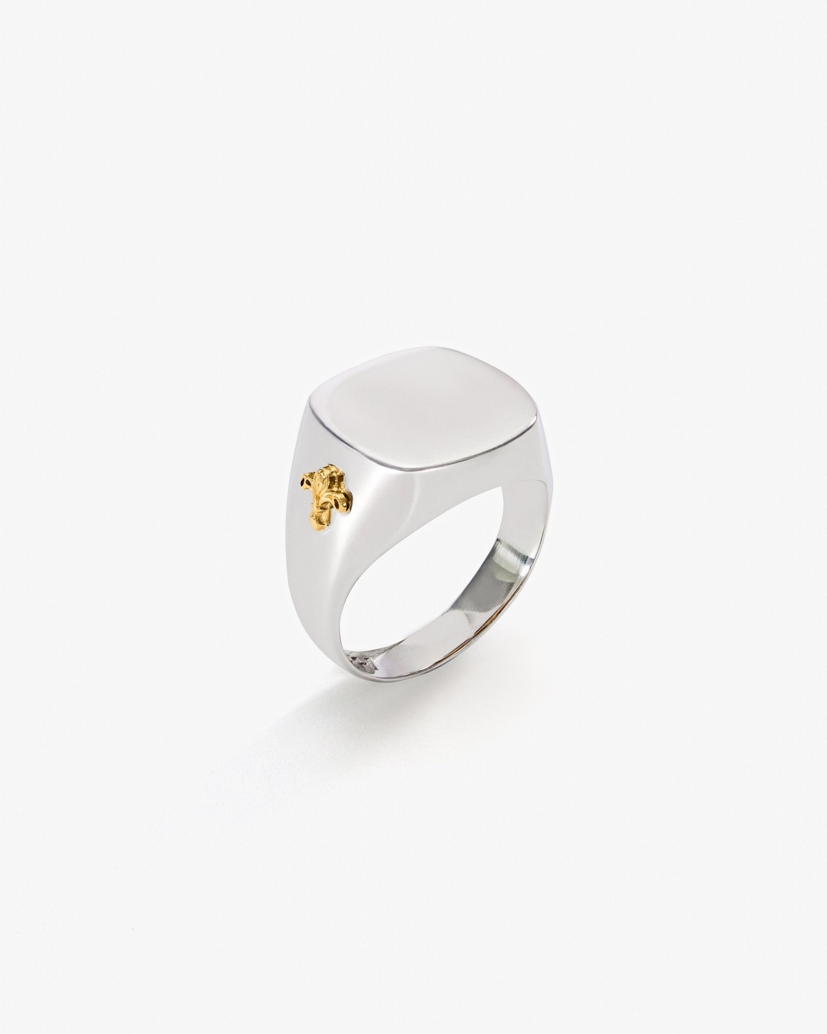 Anel Flor de lis - Helen Gordilho