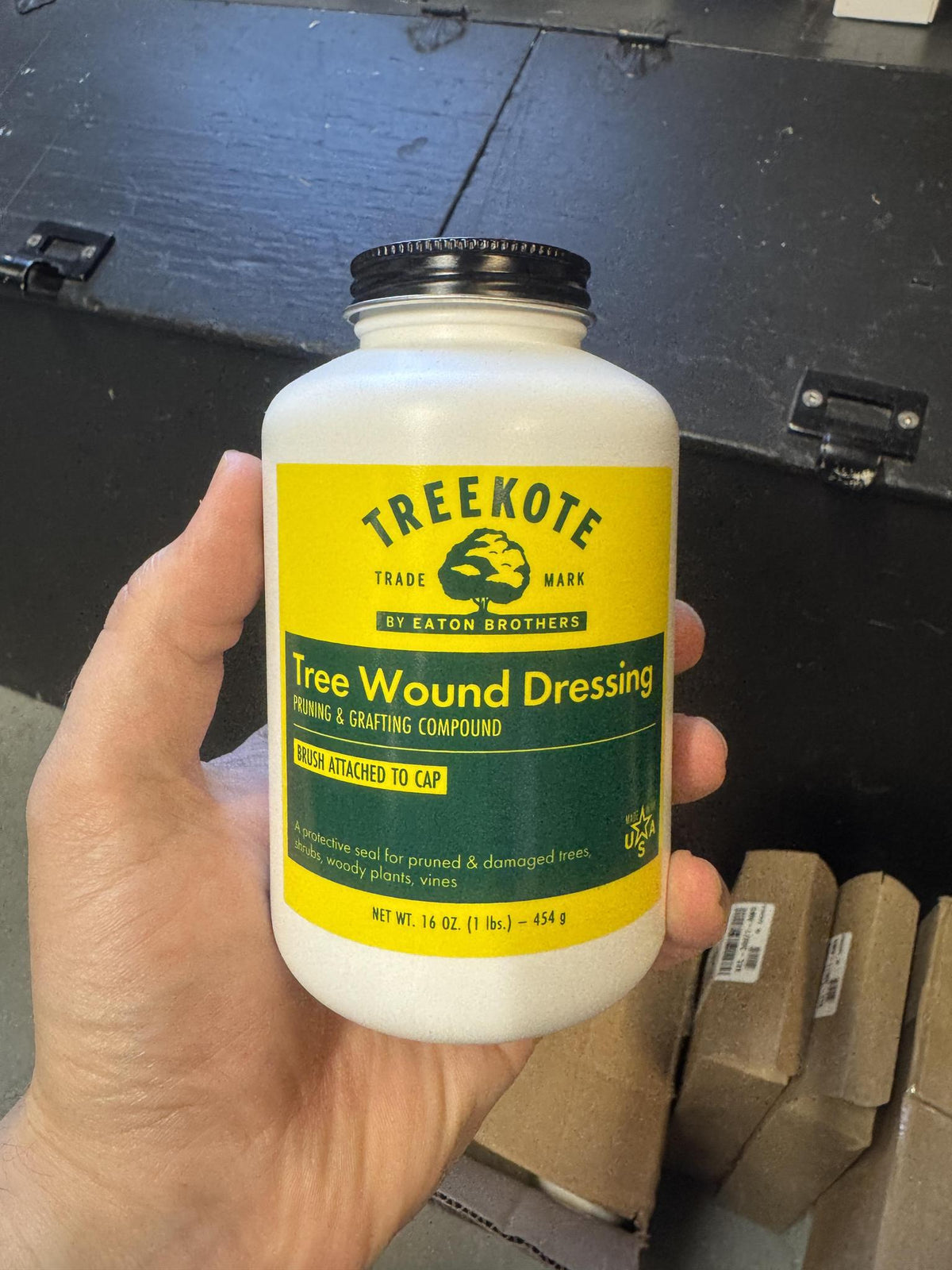 Treekote Tree Wound Dressing Pruning & Grafting Compound