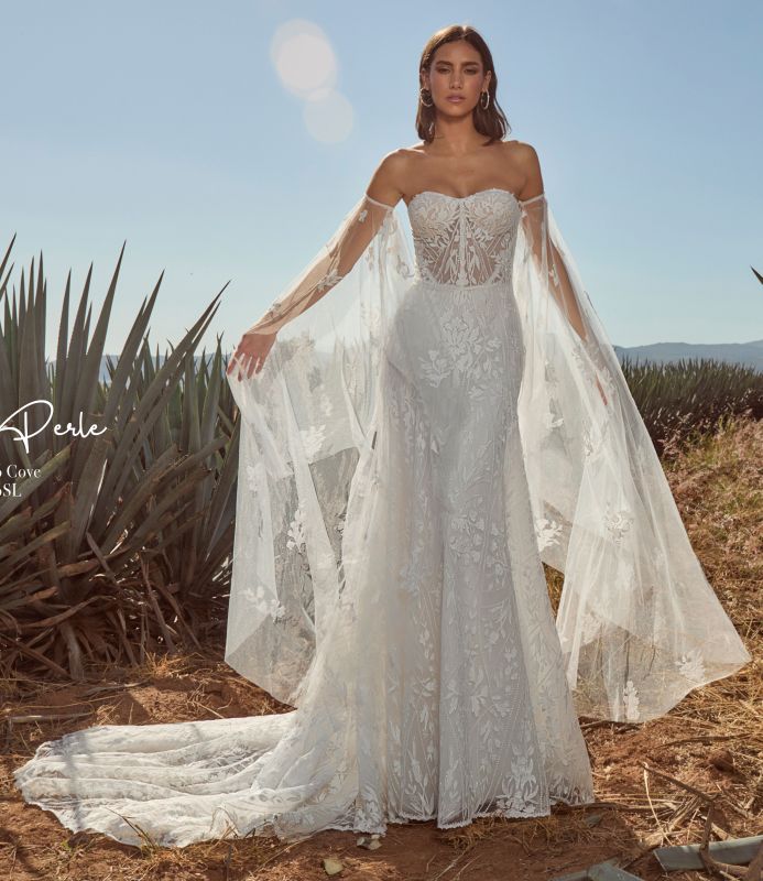 La Perle Size 12 LP2446 Cove Ivory Gown