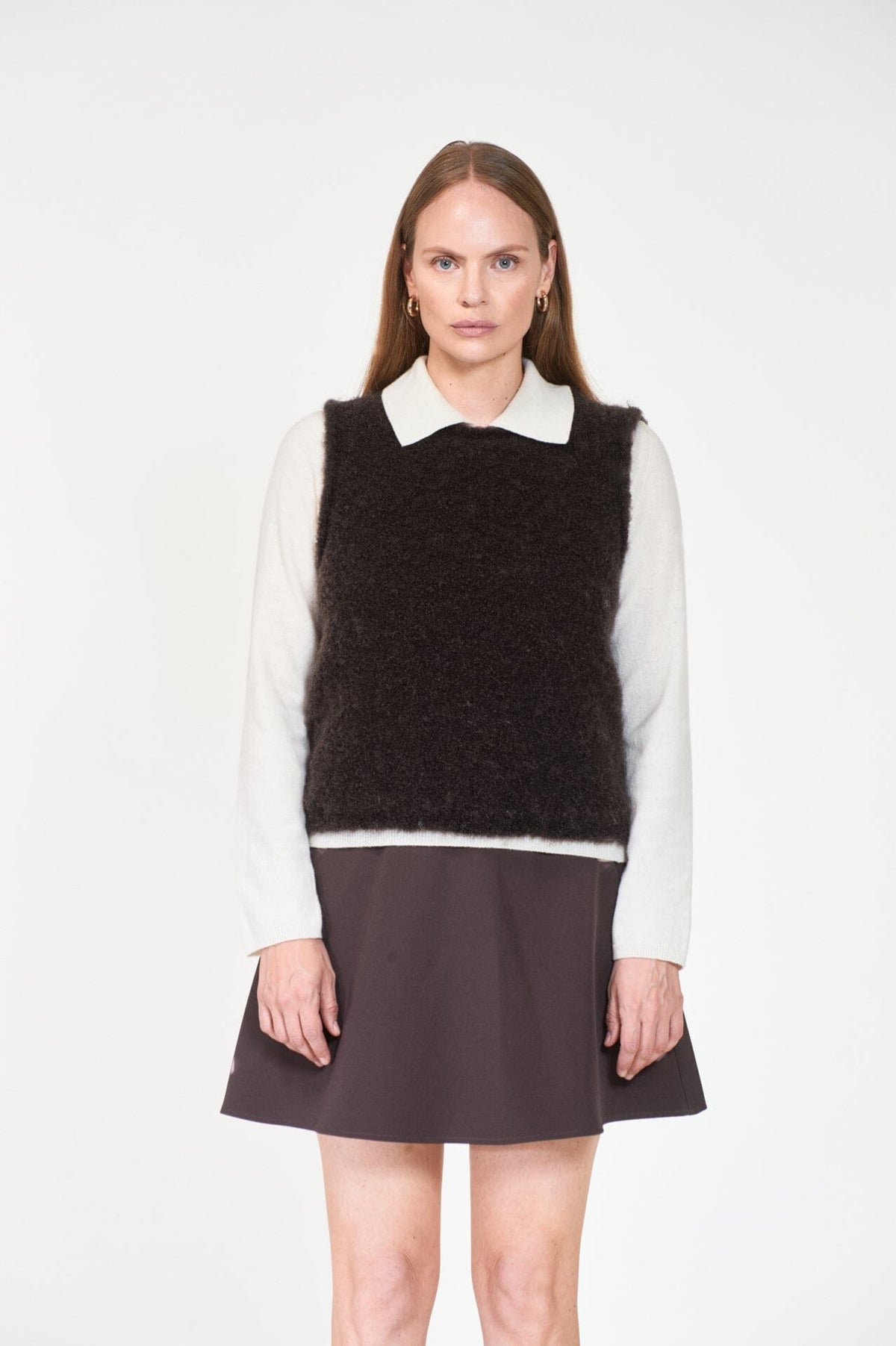 ArnieSays: CRYSTAL Dk Brown Genser