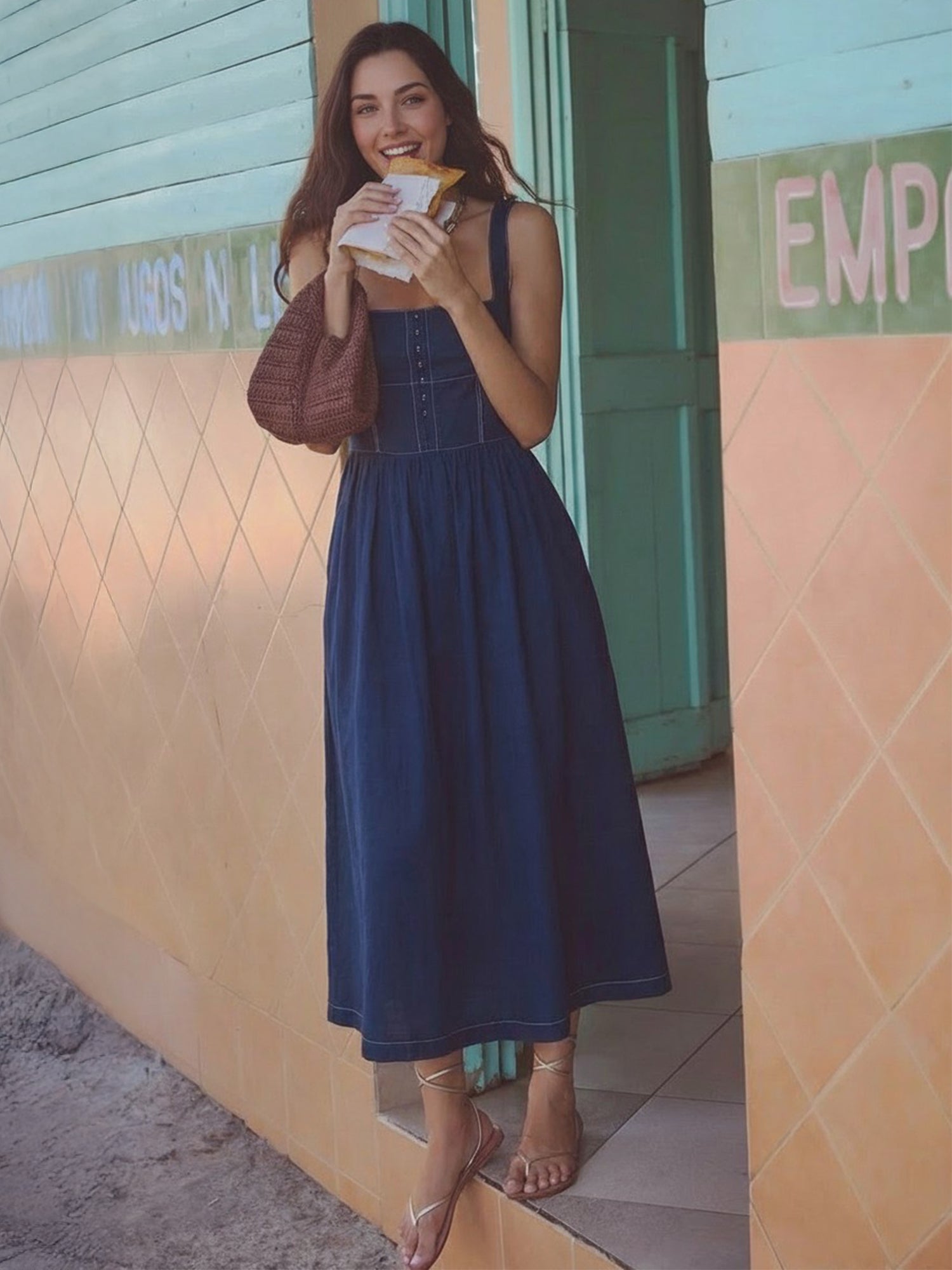 #color_NAVY