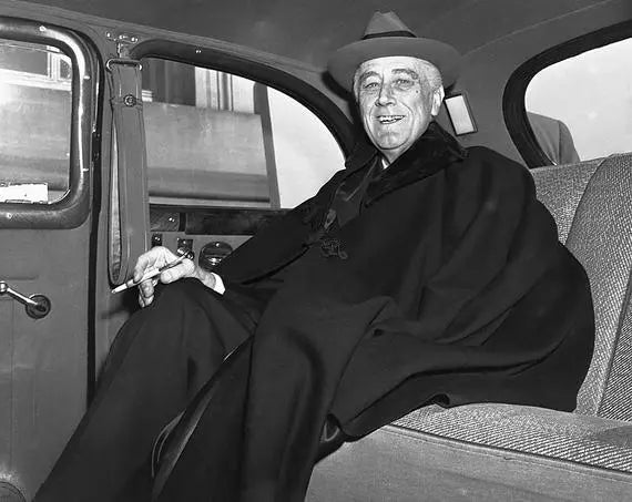 Boat Cloak FDR Naval Black Wool Cape Carpatina