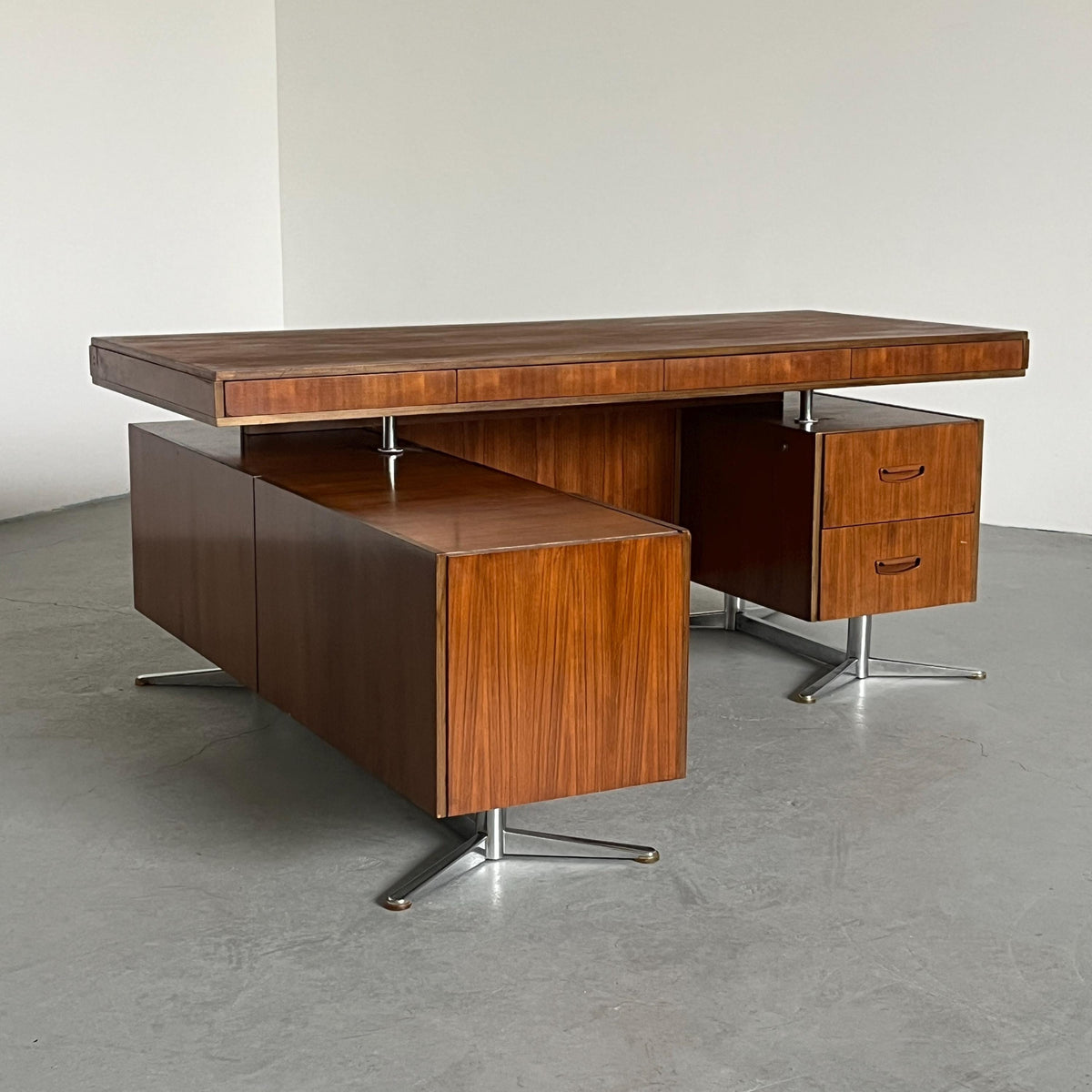 Mid-Century Executive Desk in Walnut Veneer, West Germany