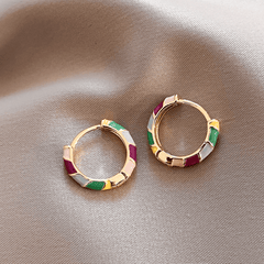 Élégantes Boucles d'Oreilles en Émail Doré