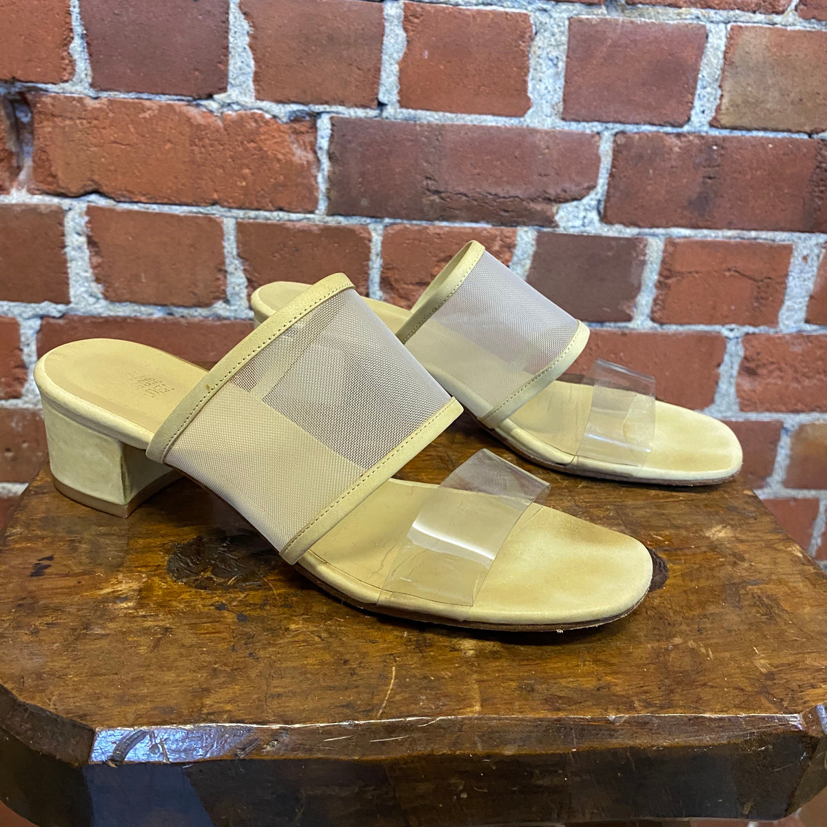 MARYAM NASSIR ZADEH  mesh and clear slides 39