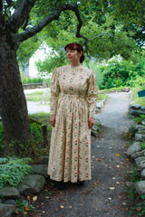 Old Sturbridge Village 19th Century Ladies Dress
