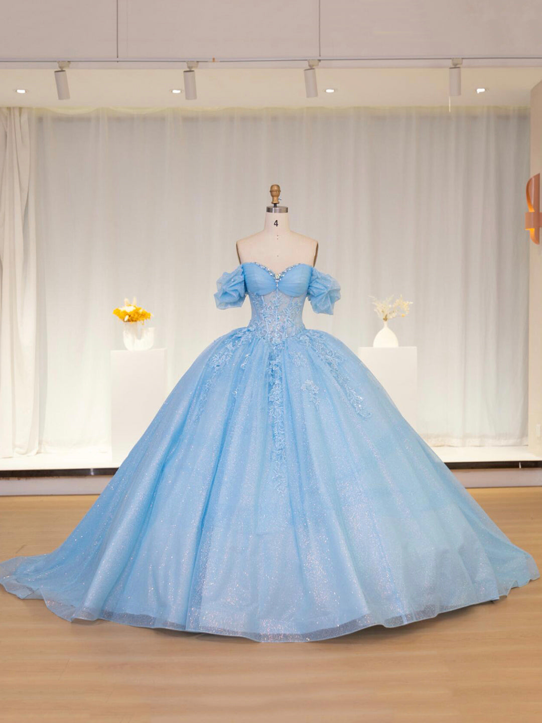 Luxury Light Blue Cinderella Ball Gown Lace Princess Sweet 16 Dresses