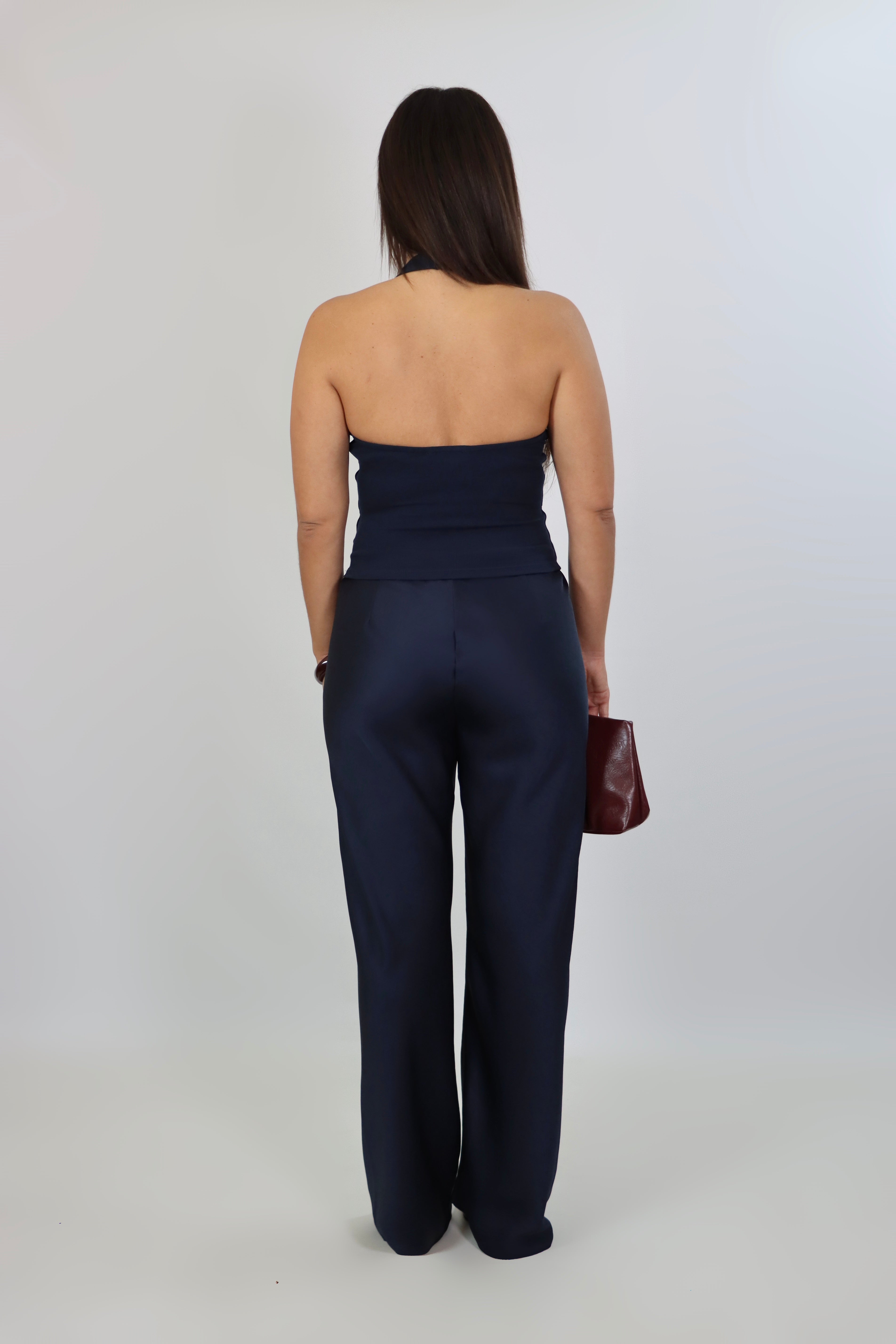 Navy satin pants with relaxed fit and mid-rise elastic waist – plus size - April Seven