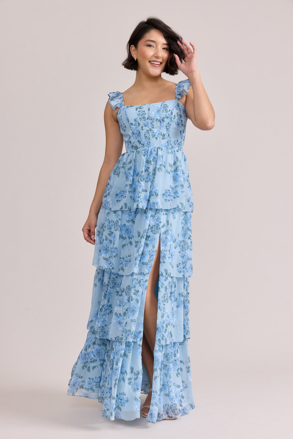 Model: Clarissa; Size: 6; Color: Sky Blue Blossom