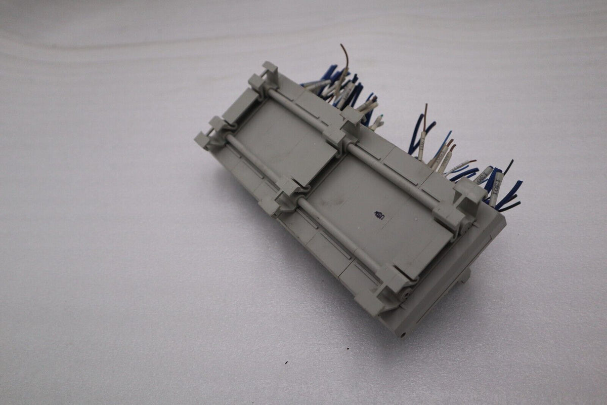ALLEN BRADLEY 1492-IFM40F-3