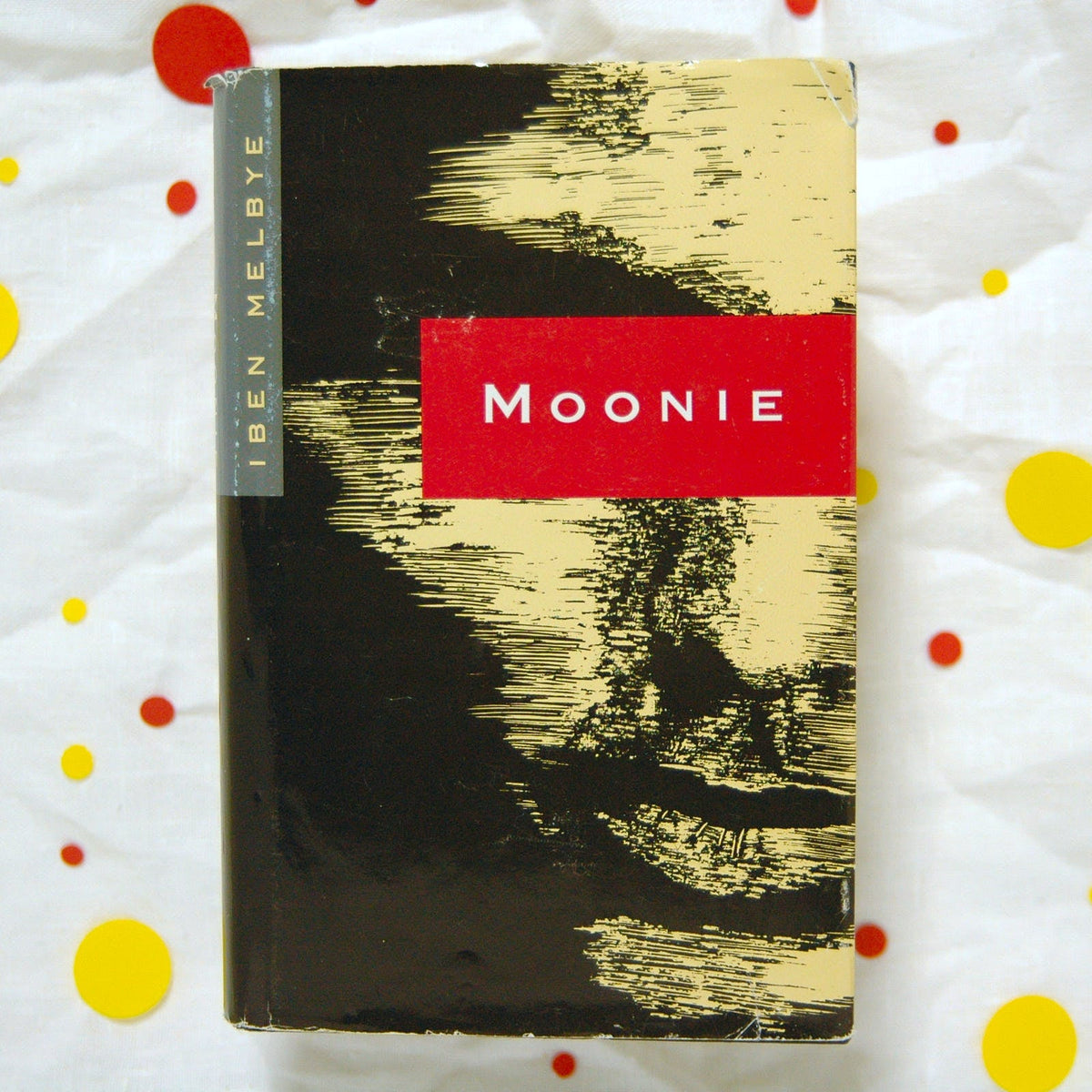 Moonie av Iben Melbye
