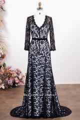three-quarter sleeves lace formal dress